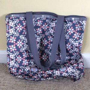 Le Sportsac tote